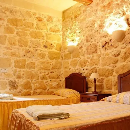 Xaghri بيت للعطل Xagħra